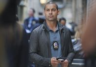 Castle – Ein Krimineller wurde mit einem Schwert zerteilt. Der Fall beschäftigt Javier Esposito (Jon Huertas) und das gesamte Team ...