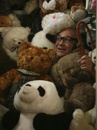 It's Always Sunny in Philadelphia – Frank Reynolds (Danny DeVito)