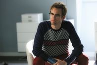 Extant – Erkennt Charlie (Tyler Hilton) noch rechtzeitig, dass mit Ethan etwas ganz und gar nicht stimmt ...