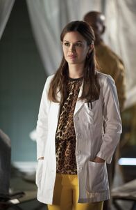 Hart of Dixie – Eine Grippewelle legt ganz Bluebell flach und Zoe (Rachel Bilson) setzt die Bewohner unter Quarantäne ...