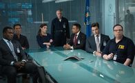Limitless – v.l.n.r.) Mike (Michael James Shaw), Casey (Desmond Harrington), Rebecca (Jennifer Carpenter), Stavros (Musto Pelinkovicci), Boyle (Hill Harper), Ike (Tom Degnan) und James (Michael Devine) ...