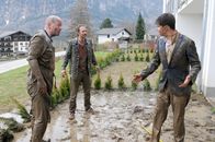 Vier Frauen und ein Todesfall – (v.li.) Charly Rabanser (Salchegger), Michael Ostrowski (Franzi), David Christopher Roth (Rocco).