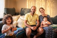 Abenteuer am Golf – SRF DOK-Serie: Abenteuer am Golf Coralie Durussel lebt mit ihrem katarischen Mann Saeed Al Sulaiti in Doha. 2022