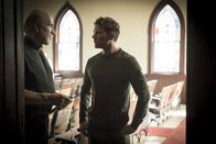 Shooter – L-R: Priest (Tony Amendola), Bob Lee Swagger (Ryan Phillippe)