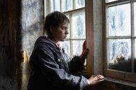 Charlotte Link - Die Suche – Die obdachlose Teenagerin Mandy (Amy Lally) wurde entführt.