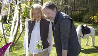 Ich will (k)ein Kind von Dir – Philipps Eltern Hella (Maren Kroymann) und Ulf (Michael Wittenborn) wünschen sich ein Enkelkind.