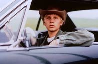 Crazy – Da er das Klassenziel wieder einmal nicht erreicht hat, muss Benjamin (Robert Stadlober) zum Schuljahresende das Internat Neuseelen verlassen.