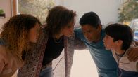 Overlord und die Underwoods – L-R: Willow Underwood (Kamaia Fairburn), Flower Underwood (Patrice Goodman), Jim Underwood (Darryl Hinds), Weaver Underwood (Ari Resnick)
