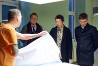 Die Stille danach – Rainer Wöss (Zoller), Ursula Strauss (Paula Rom), Peter Schneider (Michael Rom).