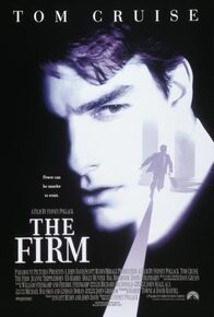 Die Firma – Mitch McDeere (Tom Cruise), erfolreicher Absolvent der juristischen Fakultät von Harvard, bekommt seinen Traumjob bei der exklusiven Anwaltsfirma "Bendini, Lambert & Locke" in Memphis. Er stürzt sich in die Arbeit und hat Erfolg, aber schon bald stellt er Ungereimtheiten fest ....