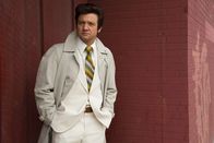 American Hustle – Ist der umtriebige Bürgermeister von Camden, Carmine Polito (Jeremy Renner), tatsächlich jemand, der sich kaufen lässt?