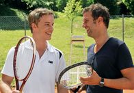 Sturm der Liebe – Zwischen Martin (David Paryla, l.) und Nils (Florian Stadler, r.) entbrennt ein Wettstreit.