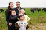 Die Inseln der Queen – Die Familie Bremner ist mit ihren Wasserbüffeln auf die Insel Stronsay gezogen.
