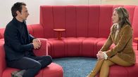 Die Tricks ... – Jo Hiller spricht mit Katrin Stamer, Expertin für Arbeitsrecht, über Gehälter in Deutschland.