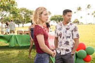 Magnum P.I. – Von links: Juliet Higgins (Perdita Weeks), Thomas Magnum (Jay Hernandez)