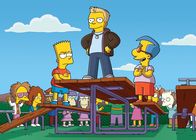 Die Simpsons – Bart (l.) hat Konkurrenz bekommen: Donny (M.) ist plötzlich der coolste Junge der Schule. Um seinen "Titel" zurückzubekommen, lässt sich Bart einen seiner größten Streiche einfallen. Wird Milford (r.) Bart unterstützen?