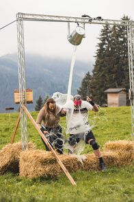 Forsthaus Rampensau – Sa, 22.10., 14:55 Uhr
