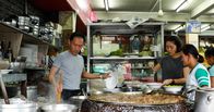 Traumorte – Thailändisches Streetfood. In der Stadt, die niemals schläft, sind die Suppenküchen Tag und Nacht geöffnet.