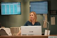 Atlanta Medical – Nic (Emily VanCamp) setzt alles daran, herauszufinden, wieso sich der Zustand ihrer Patientin Lily immer weiter verschlimmert ...