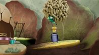 Floyd Fliege – Floyd (o.) hatte eine geniale Idee: Er hat die Maden mit ihrem eigenen klebrigen Speichel zu einem Madenball zusammengeklebt. Gemeinsam mit Abakus (u.) und PB (M.) will er mit dem Ball zum Toaster, doch sie kommen nur langsam voran.