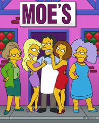 Die Simpsons – Nach seiner Schönheitsoperation wird Moe (M.) von den Damen umschwärmt.