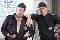 Die Lottosieger – (v.li.) Max Meyer (Pospischil), Alexander Linhardt (Pauli Wurzer).