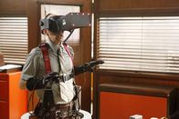 Community – Kann seine Machtphantasien endlich ausleben und zwar in einer virtuellen Realität: Dean Pelton (Jim Rash) ...