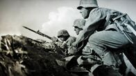 Die SS - Macht und Mythos – Die Waffen-SS – von der Propaganda zur militärischen Elite stilisiert. Tatsächlich stehen die SS-Soldaten für Kriegsverbrechen und hohe Verluste. Vor allem auf der eigenen Seite.