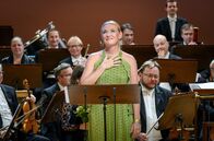 Simon Rattle & Magdalena Kožená in Prag – Magdalena Koená hat sich besonders als Botschafterin tschechischer Musik hervorgetan.
