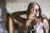Death in Paradise – Sarah Lavender (Coralie Audret).