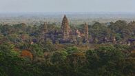 Ancient Apocalypse – Zwischen dem 9. und 15. Jahrhundert errichten die Khmer gigantische Tempelanlagen, darunter auch Angkor Wat, heute UNESCO-Weltkulturerbe.