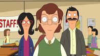 Bob's Burgers – Vorne, l-r: Linda, Mr. Frond, Bob