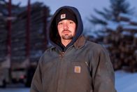 Holzfäller extrem – Jason Pelletier on a worksite at the Pelletier's vast logging operation in Northern Maine.