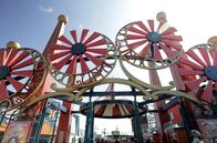 Stadt Land Kunst – Heute ist Coney Island eine beliebte Touristenattraktion – doch im 20. Jahrhundert war der Stadtteil Schauplatz eines Kampfes zwischen den selbst ernannten Königen der Unterhaltungsindustrie.