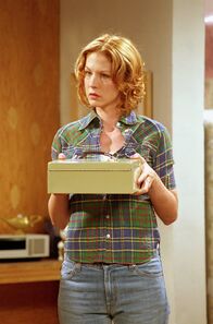 Dharma & Greg – Dharma (Jenna Elfman)