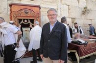 Exodus? – Christopher Clark an der Klagemauer in Jerusalem.