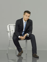 Castle – Detective Kevin Ryan (Seamus Dever)