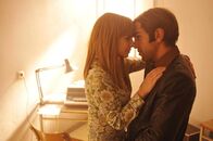 Türkisch für Anfänger – Lena (Josefine Preuß, l.); Cem (Elyas M'Barek, r.)