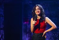 Till Reiners' Happy Hour – Heldin des Alltags: Die Stand-Up-Comedienne Ana Lucía ist zu Gast bei Till Reiners und erzählt von ihrem unerwarteten Einsatz in der Berliner U-Bahn.