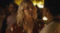 The Other Two – Brooke Dubek (Heléne Yorke)
