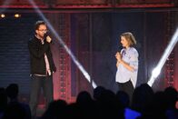 Jeff Ross Roast Battle – Joe List (l.); Sarah Tollemache (r.)