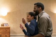 Beale Street – Sharon (Regina King) und Joseph Rivers (Colman Domingo) sind trotz aller Widerstände ein lebensfrohes Paar und tun alles für ihre beiden Töchter Tish und Ernestine.