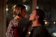 Letzte Spur Berlin – Nele Schneider (Nadine Kösters) ist fest entschlossen, mit Philip Bauder (Oskar Redfern) ihr „erstes Mal“ zu erleben.