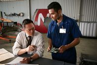 Mayday - Alarm im Cockpit – ONTARIO - RE-ENACTMENT - The engineer (played by a background performer) grabs the RTLU from shelf. NTSC Investigator (played by Redd Ochao) wants him to send it to the manufacturer.