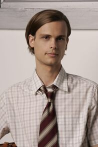 Criminal Minds – (4. Staffel) - Einer der klügsten Köpfe, die das FBI zu bieten hat: Dr. Spencer Reid (Matthew Gray Gubler) ...