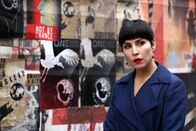 Was geschah am Montag? – Eines Tages kehrt Monday (Noomi Rapace) abends nicht nach Hause zurück.