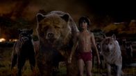 The Jungle Book – Mit seinen Freunden ist Mogli (Neel Sethi) unschlagbar ...