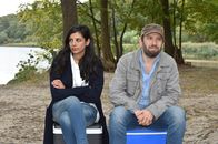 jerks. – Collien (Collien Ulmen-Fernandes, l.); Christian (Christian Ulmen, r.)