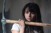 Anna – Anna (Giulia Dragotto) ist auf der Suche nach ihrem Bruder Astor, doch auf dem Weg wird sie von den Brüdern Mario und Paolo gefangen genommen, die sie zu harter körperlicher Arbeit zwingen.