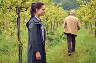 Weingut Wader - Neue Wege – Bio-Winzerin Anne (Henriette Richter-Röhl) ist fest entschlossen, für ihren Traum zu kämpfen.
